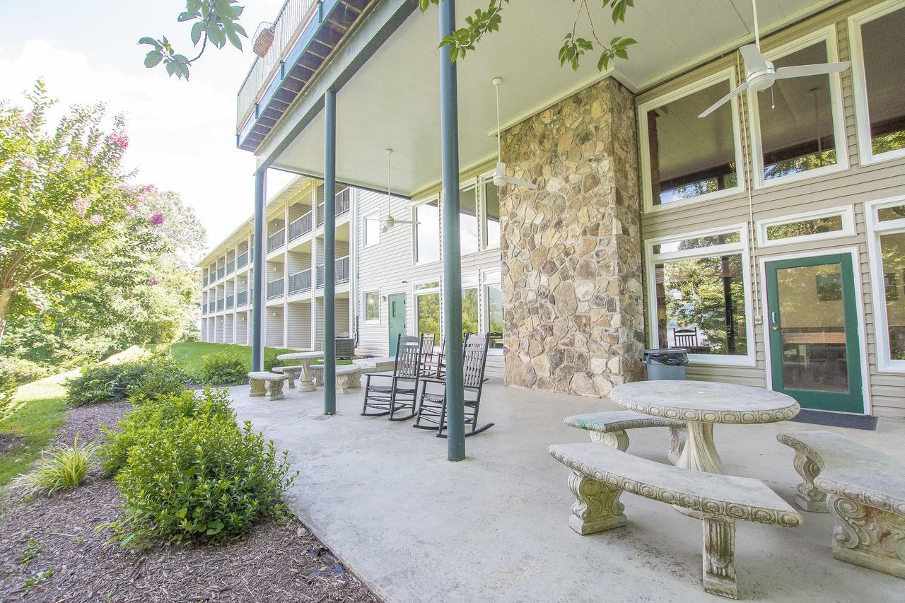 Lake Chatuge Lodge Hiawassee Exterior foto
