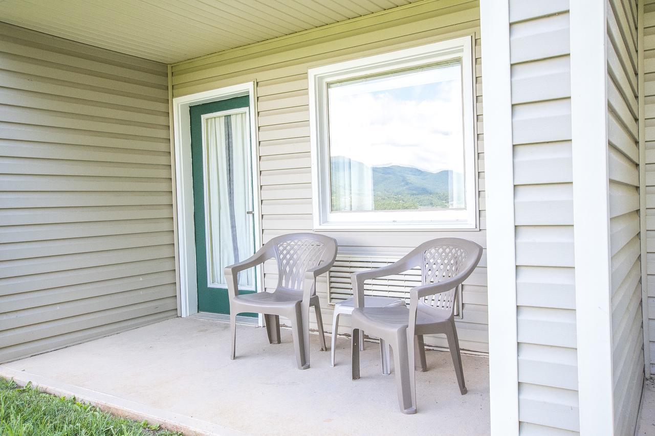 Lake Chatuge Lodge Hiawassee Exterior foto