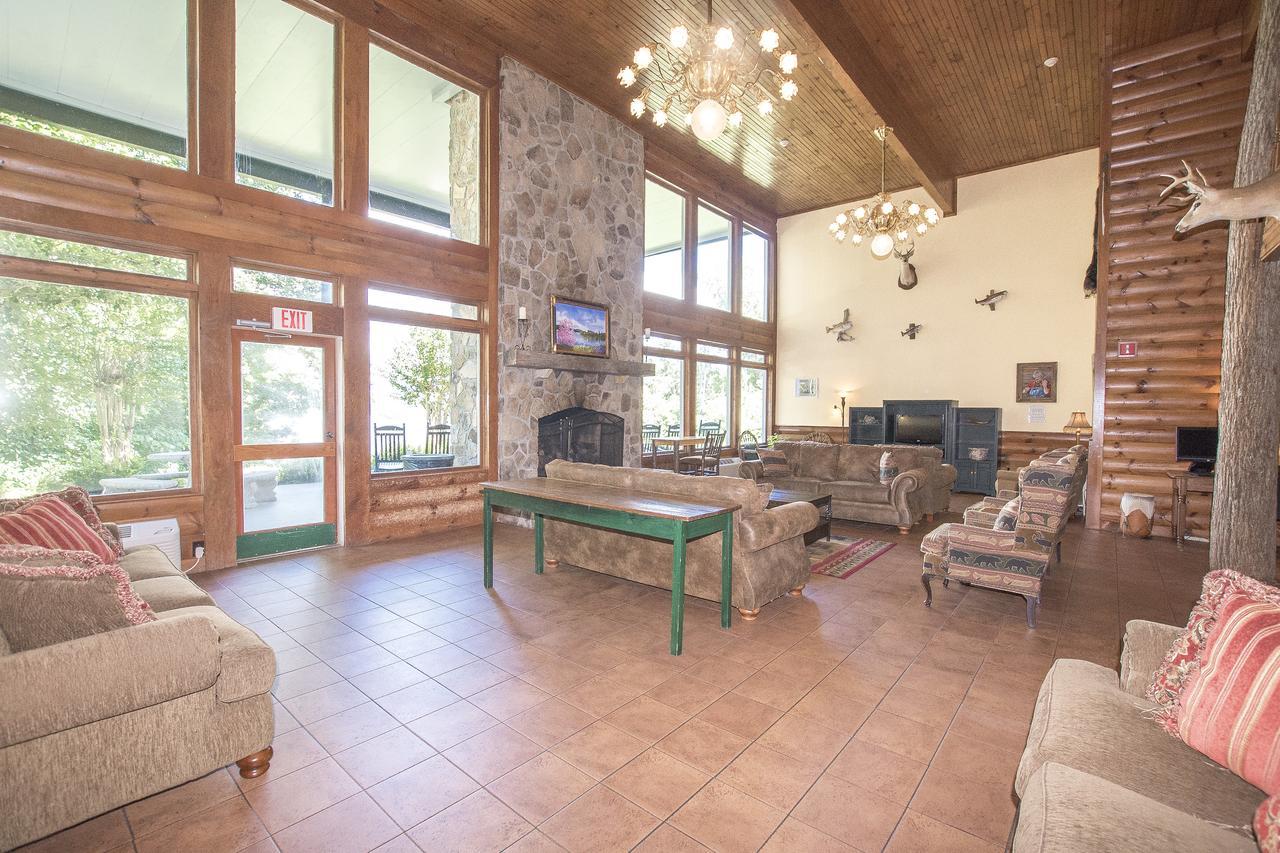 Lake Chatuge Lodge Hiawassee Exterior foto